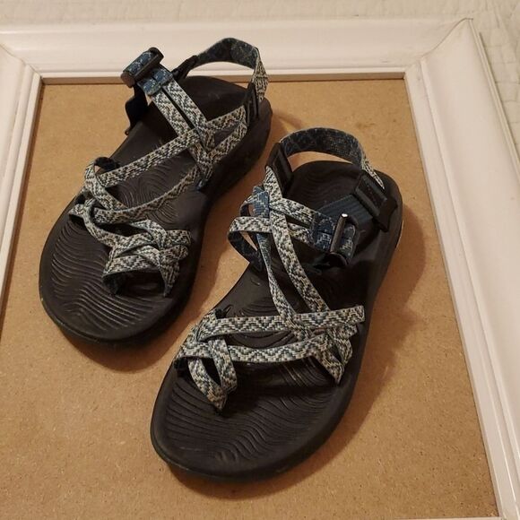 Ladies Chaco teal & cream strapy sandals Size 6 - Picture 1 of 7
